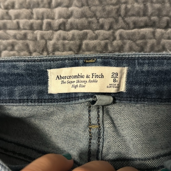 Abercrombie & fitch jeans - Picture 2 of 2